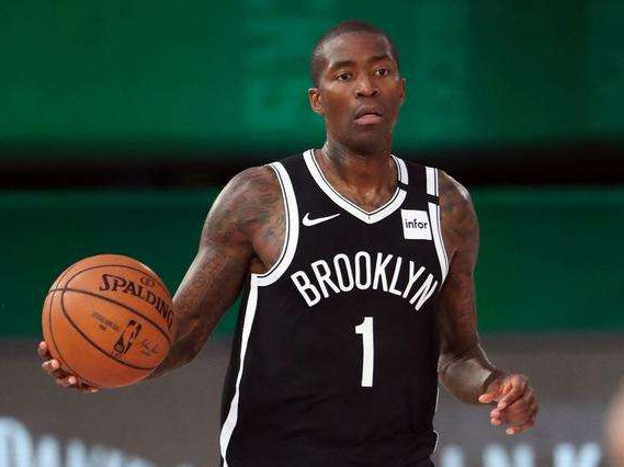 后防线“最细”的男人，超越西门哥，一跃成为米兰第三大射手（防线最“细”的男人超越西门哥，一举跻身米兰历史射手榜第三）