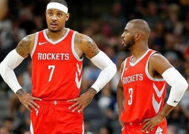 葡媒批评C罗：C罗应该为他的行为道歉，并对此感到羞愧（葡媒指责C罗：应为失当行为道歉并深感羞愧）