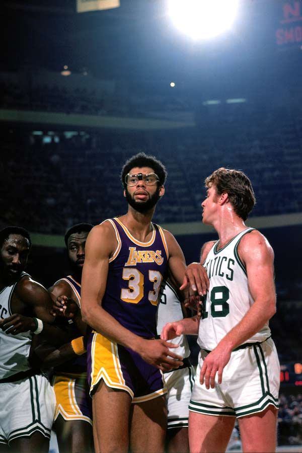 赵丽娜：女足输8球很多人破防，不知女足教练男的女的就开喷（赵丽娜谈0-8惨败：不少人情绪失控，教练性别都不清楚就开喷）