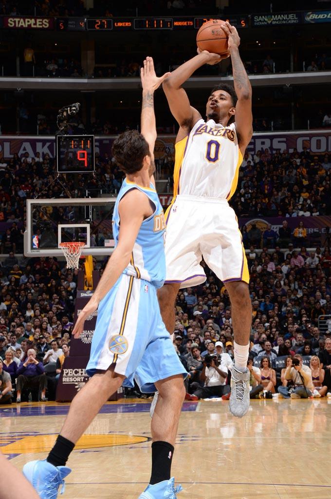 伊萨克重伤赛季恐报销，利物浦紧急调整：萨拉赫留队，基耶萨迎转机（伊萨克重伤恐赛季报销，利物浦火线调整：萨拉赫留守，基耶萨迎来转机）