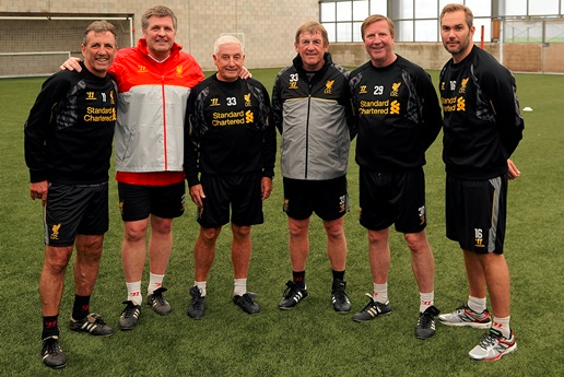 布朗：有布伦森这样MVP级别球员坐镇太关键，他今天力挽狂澜（布朗：MVP级的布伦森镇场至关重要，今天他扭转了战局）