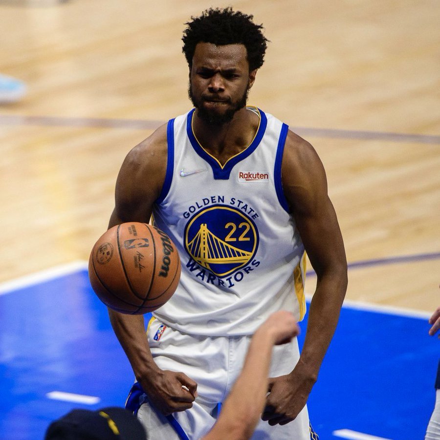 皇家马德里大胜毕尔巴鄂，西甲争冠形势再起波澜（皇马痛击毕尔巴鄂，西甲夺冠格局再生变数）