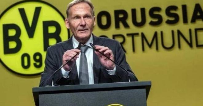 威少本赛季4次三双，次数仅次于约基奇和吉迪（威少本季拿下4次三双，次数仅逊约基奇与吉迪）