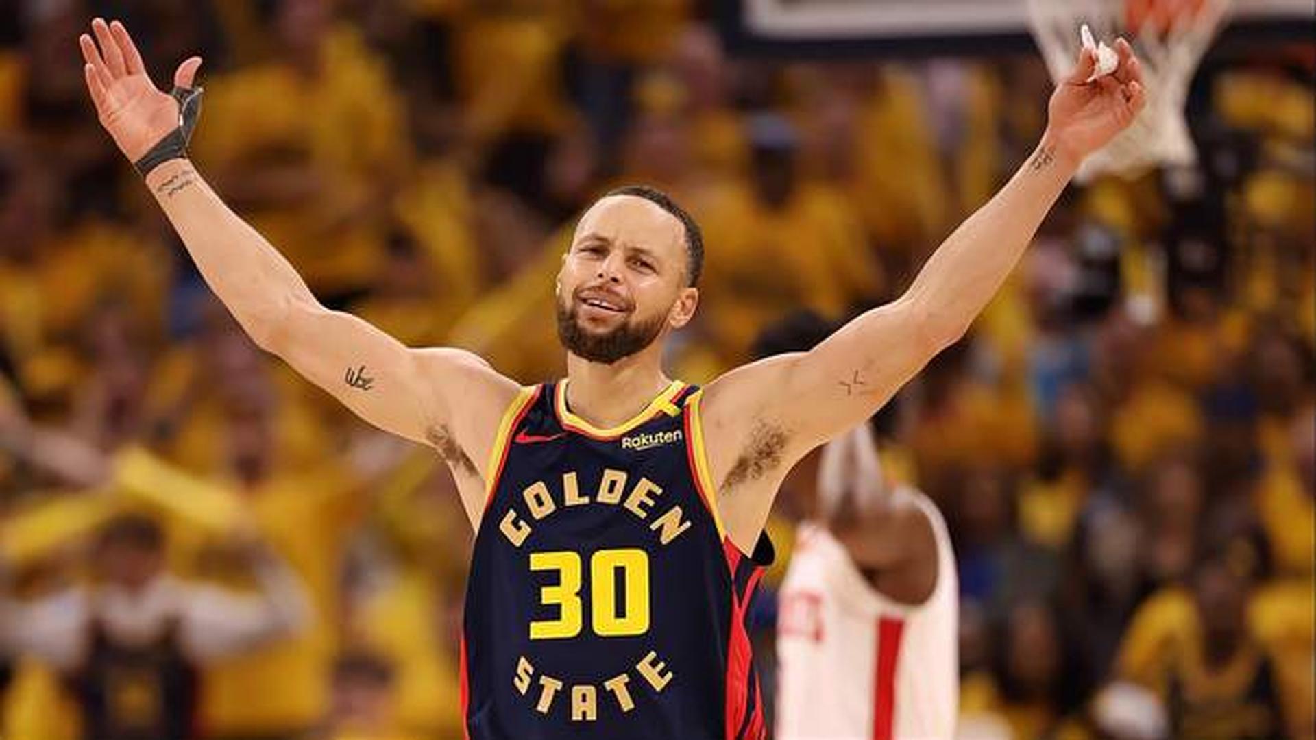 哈登下半场哑火4中0仅得2分，正负值-17全队最低（哈登下半场手感冰凉，4投0中仅拿2分，正负值-17全队最差）