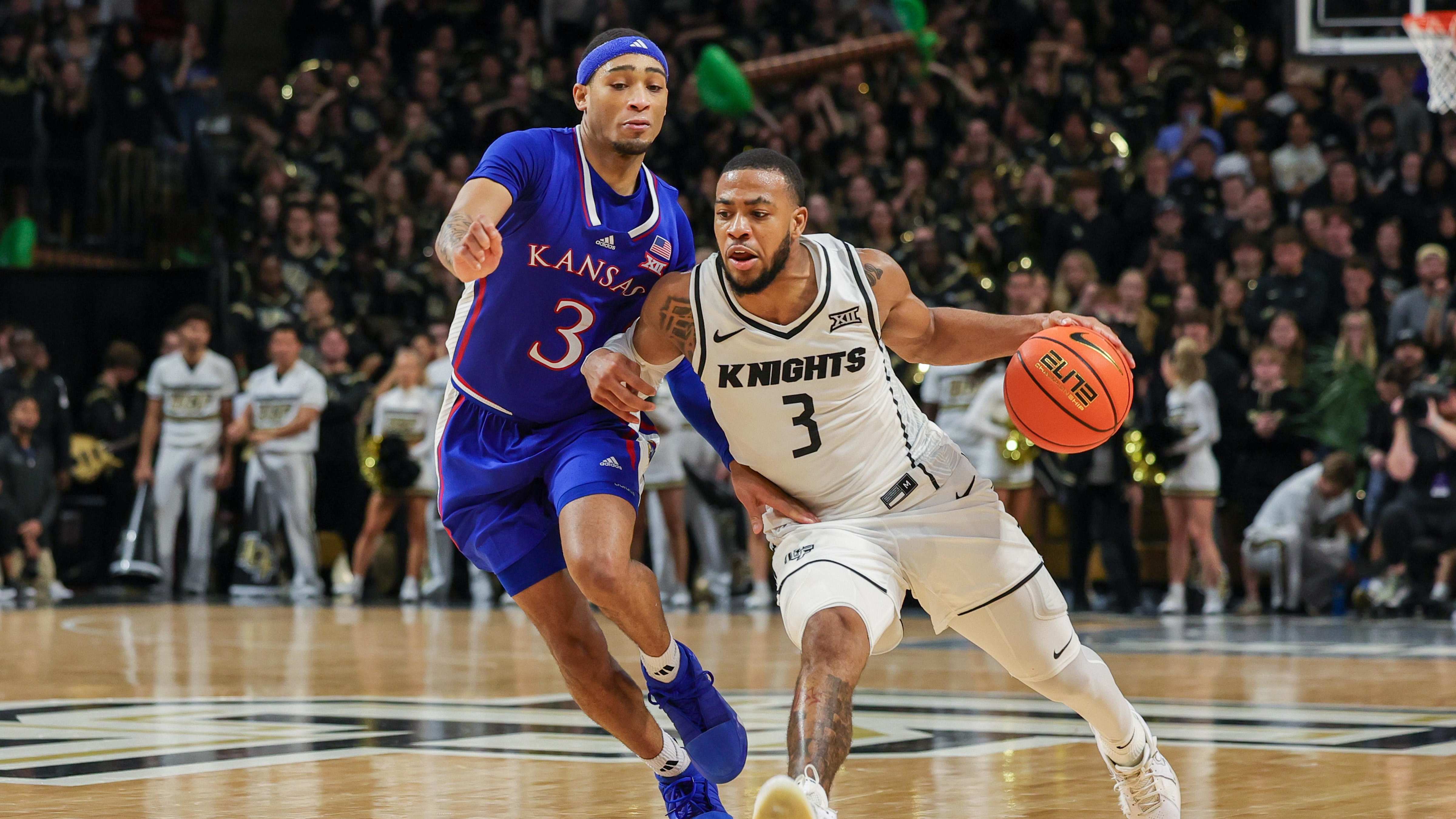 詹姆斯36分创赛季得分新高难阻球队失利，湖人最终不敌快船（詹姆斯砍36分创本季新高仍难救主，湖人不敌快船）