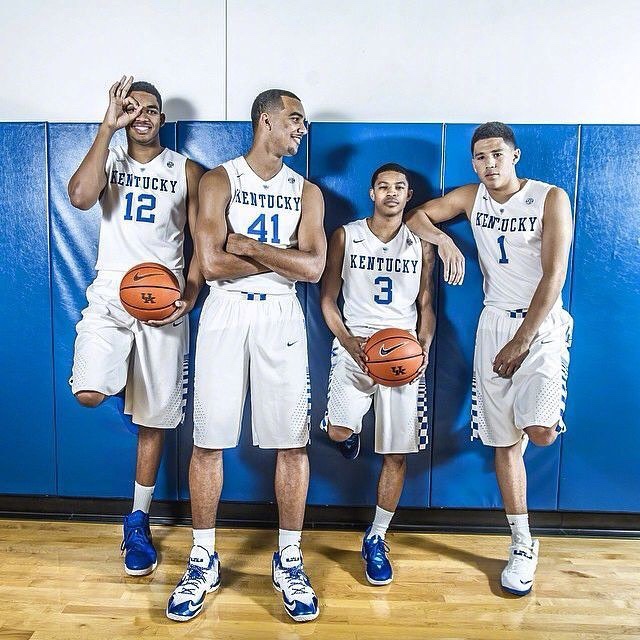 深圳男篮逆转北京王薪凯关键表现（王薪凯发威助深圳男篮逆转北京）