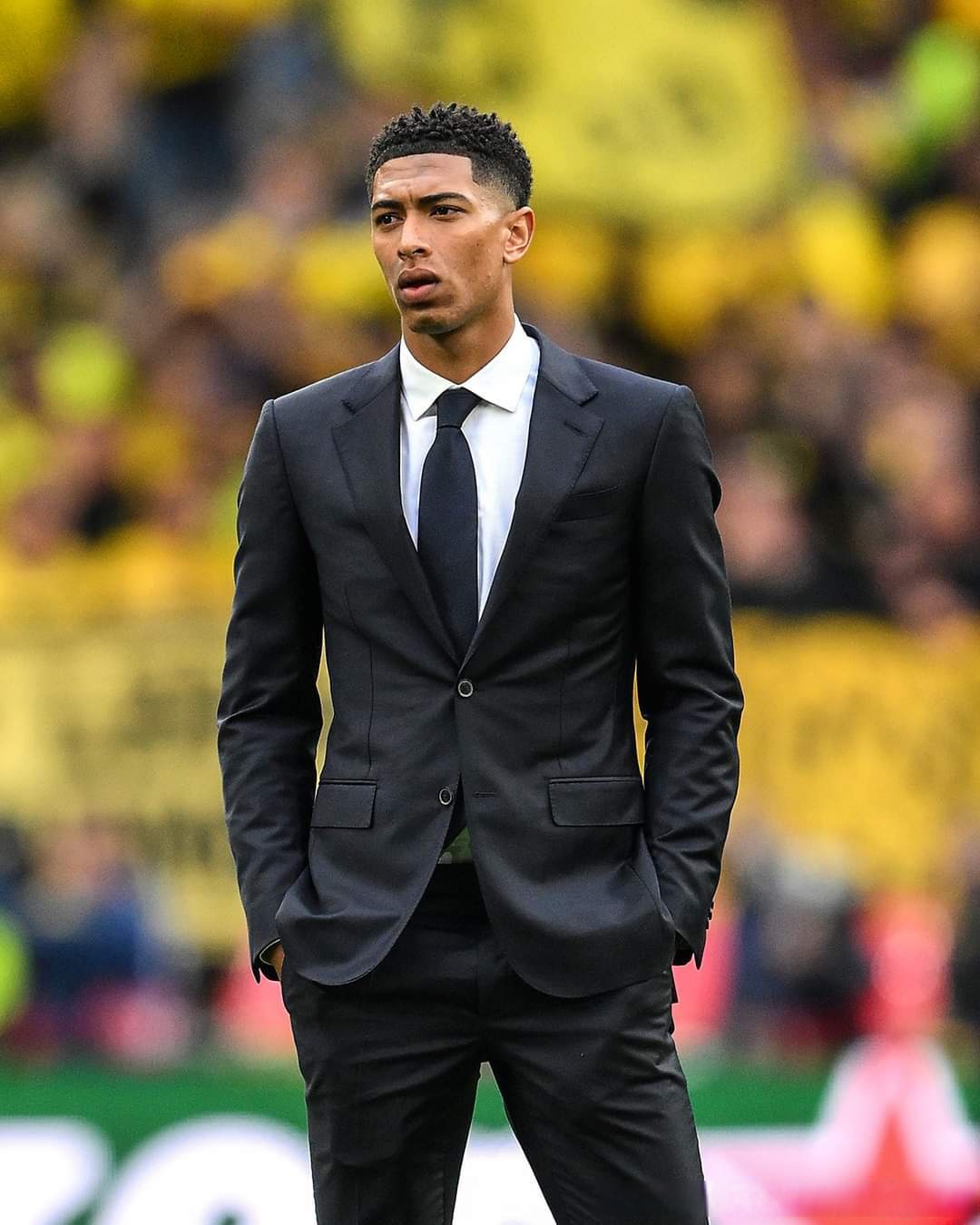 前广州队球员张志雄 白余涛加盟重庆铜梁龙（两名前广州队球员张志雄、白余涛转投重庆铜梁龙）