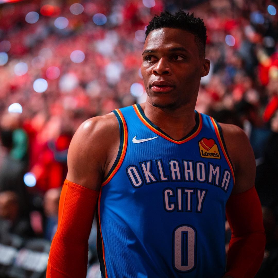 巴克利：NFL连圣诞节都安排比赛，这本该是属于NBA的日子（巴克利不满NFL抢占圣诞赛程：圣诞本该是NBA的舞台）