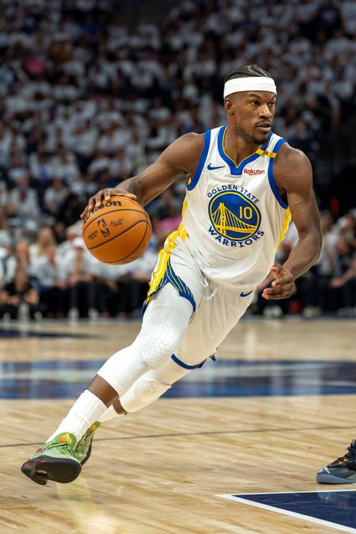 最后的希望？曼联战意强烈输不起 或小胜晋级（背水一战！曼联斗志高昂，不容有失，或凭小胜晋级）