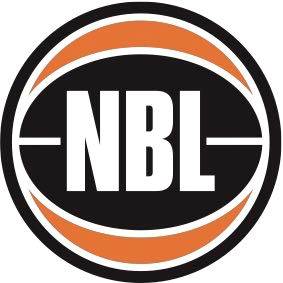 大卫·詹姆斯半场表现抢眼，数据全面开花（大卫·詹姆斯半场高光，数据多点开花）