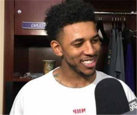 斯潘塞：重回勇士因真心想在科尔手下打球，和库里搭档很梦幻（斯潘塞：重返勇士源于真心想在科尔麾下效力，与库里并肩堪称梦幻）