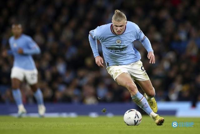 卡佩罗：利物浦今天的表现让我想到巴黎；被动换人影响了国米（卡佩罗：利物浦今晚的发挥让我想起巴黎；被迫换人拖累了国米）