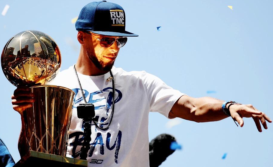 欧冠战报：皇马主场大胜对手,（欧冠赛况：皇马主场横扫对手）